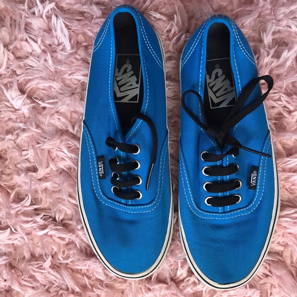 blue vans